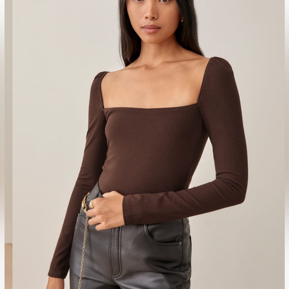 Reformation Chrissy Top in Brown
